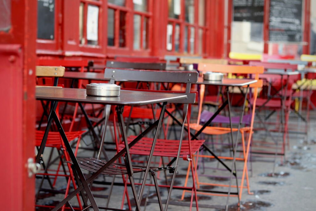 Terrasse de bar à Yvetôt pour assister aux Terrasses de l'été 2023