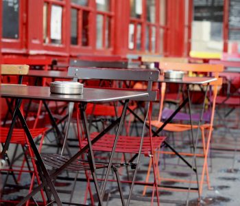 Terrasse de bar à Yvetôt pour assister aux Terrasses de l'été 2023